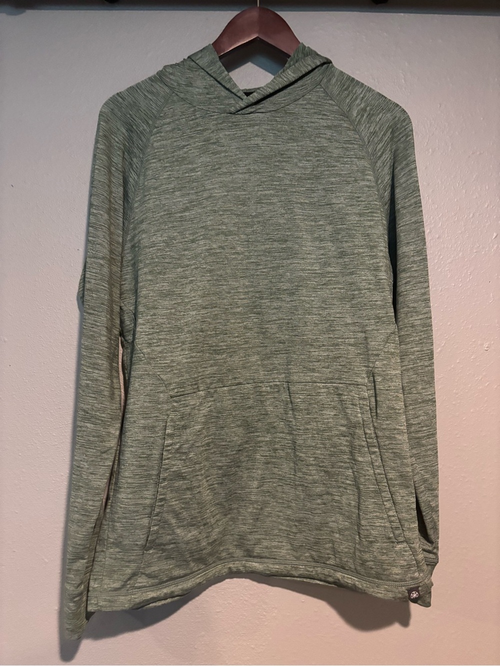 GAIAM Men's Heather Sage Green Pullover Hoodie